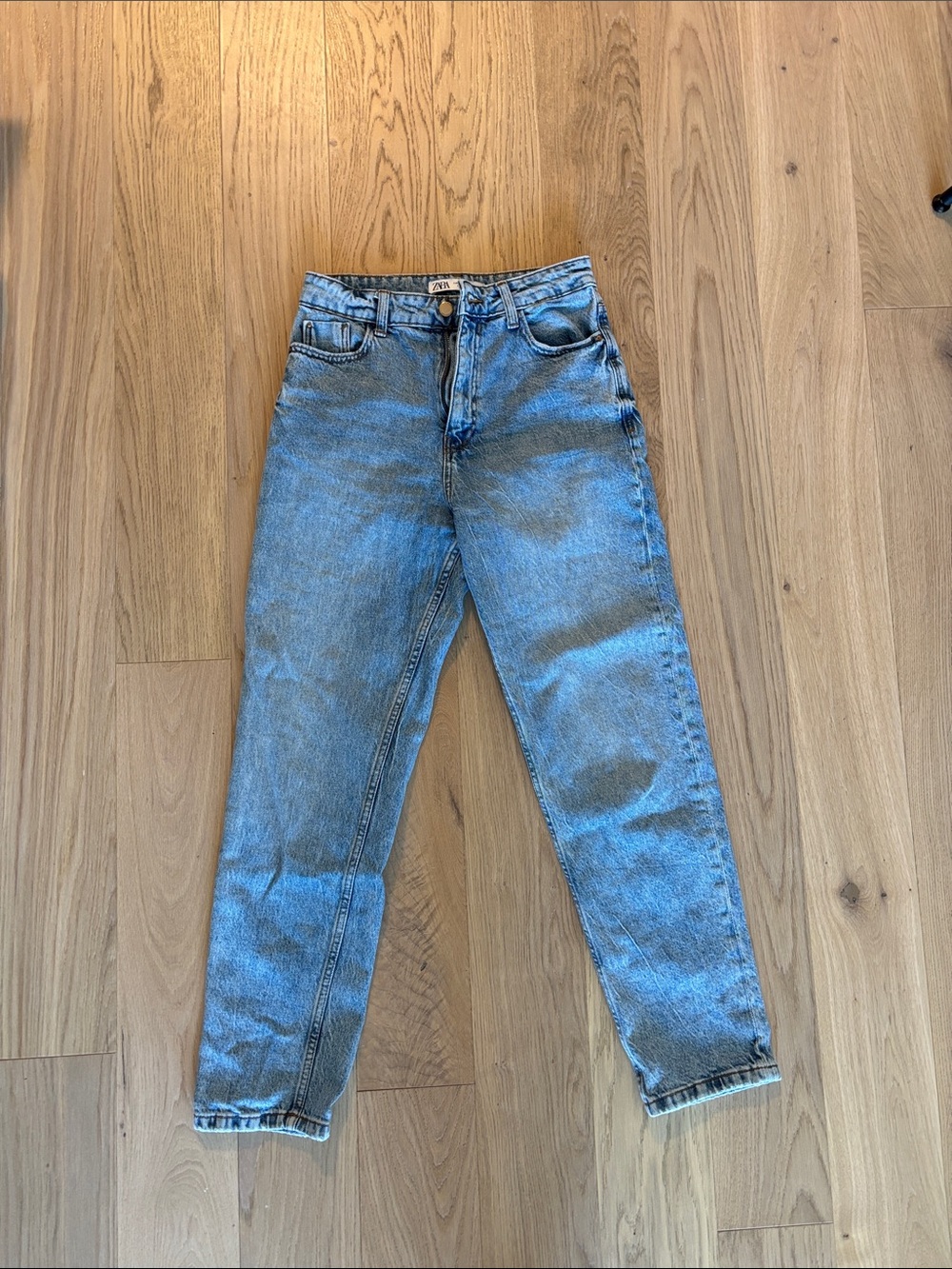 Zara High-Rise Women’s Jeans in Light Blue